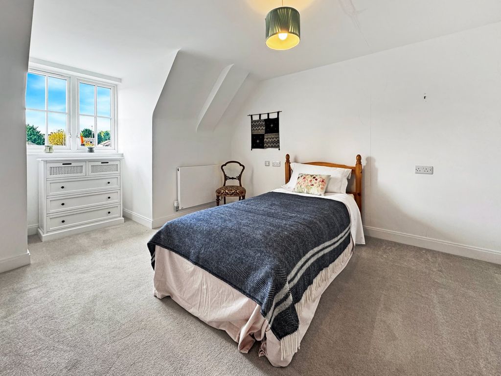 Additional image 7 of 1 bed property for sale59 - 61 The Broadway, Amersham HP7
