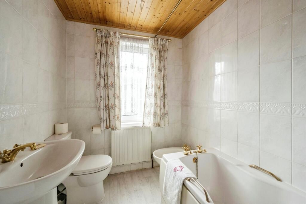 Additional image 13 of 4 bed end terrace house for saleRainton Road, Doncaster DN1
