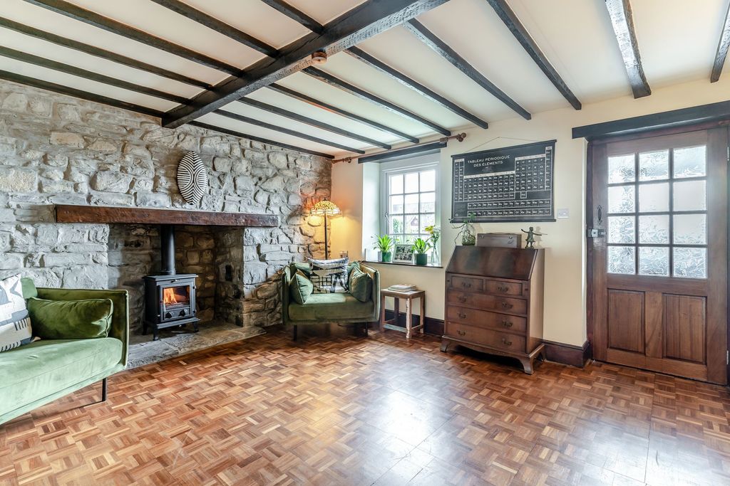 Additional image 21 of 4 bed semi-detached house for saleOld Village Road, Barry CF62