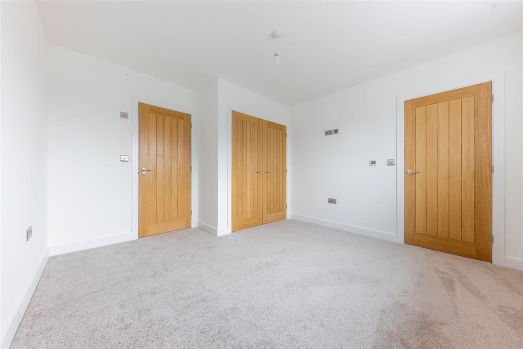 Additional image 11 of 4 bed detached house for saleSchool Close, London Road, Attleborough NR17