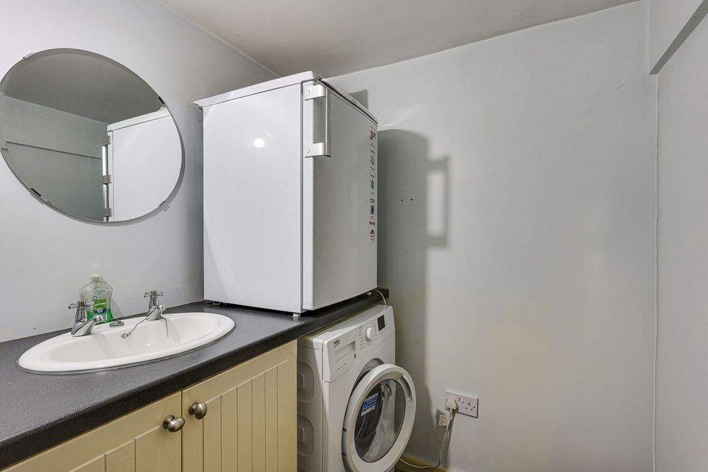Additional image 16 of 4 bed terraced house for saleGrosvenor Road, Batley WF17