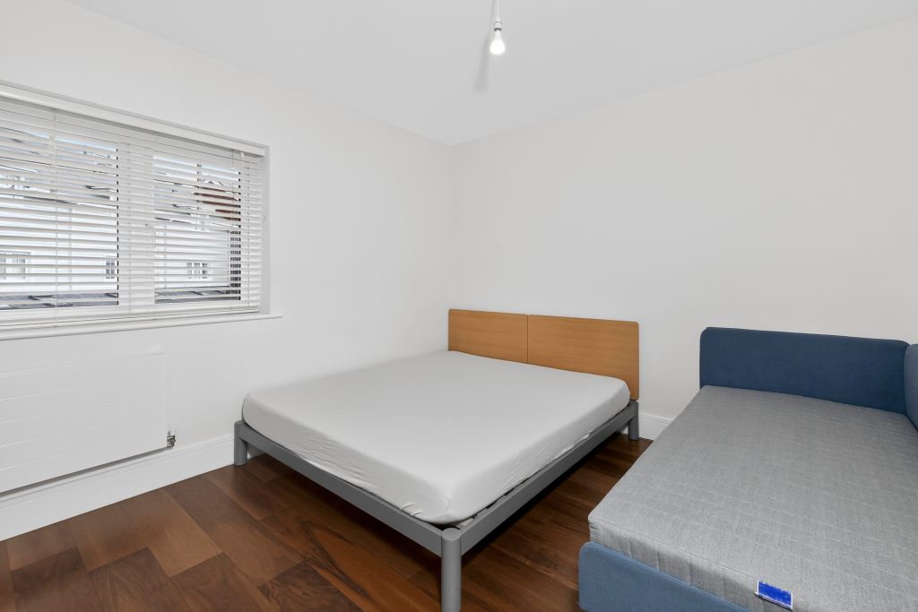 Additional image 10 of 5 bed semi-detached house for saleChamplain Street, Reading RG2