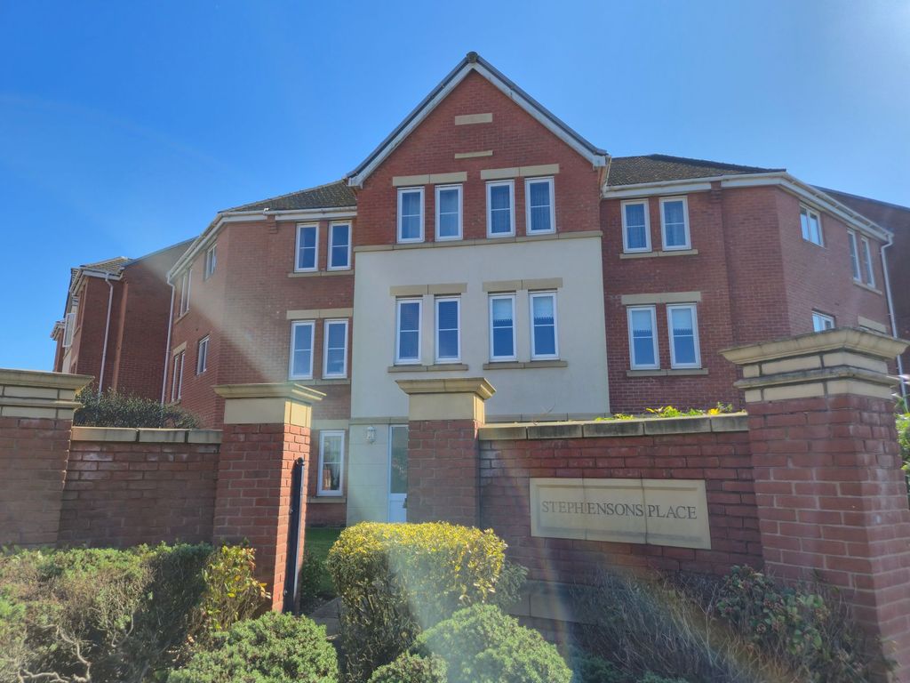 2 bed flat for saleAdam Morris Way, Coalville LE67