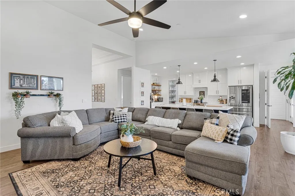 Additional image 17 of 8421 Macron St, Oak Hills, CA 92344