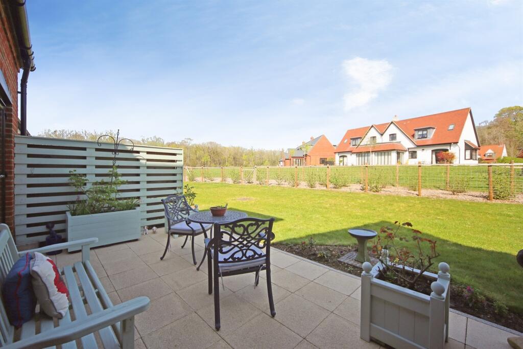 Additional image 19 of Larch Court, Great Alne, Alcester