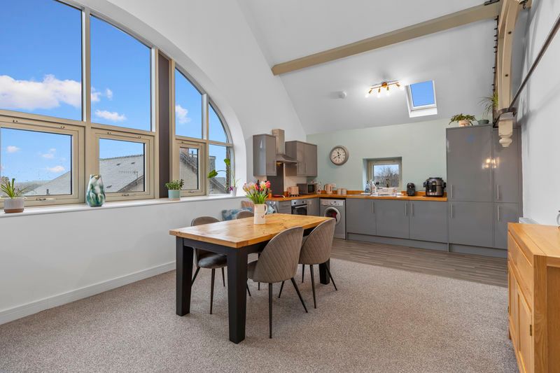 Additional image 5 of 2 bed flat for saleMaple Court, Avenue Road, Chesterfield S41