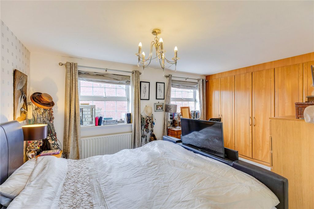 Additional image 14 of 4 bed end terrace house for saleCambrian Grove, Marshfield, Cardiff CF3