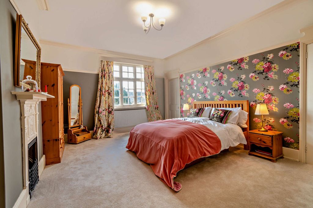 Additional image 18 of 5 bed property for saleOxford Road, Banbury OX16