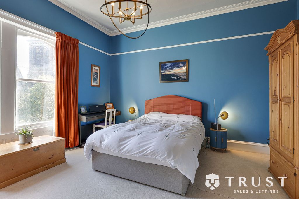 Additional image 21 of 4 bed terraced house for saleGrosvenor Road, Batley WF17