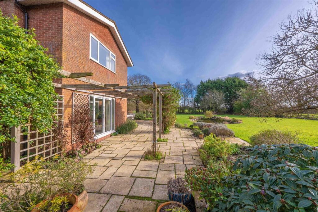 Additional image 25 of Wawensmere Road, Wootton Wawen