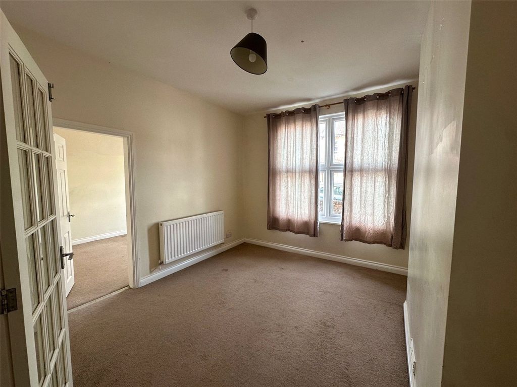 Additional image 11 of 2 bed flat for saleSt. Michaels Road, Aldershot, Hampshire GU12