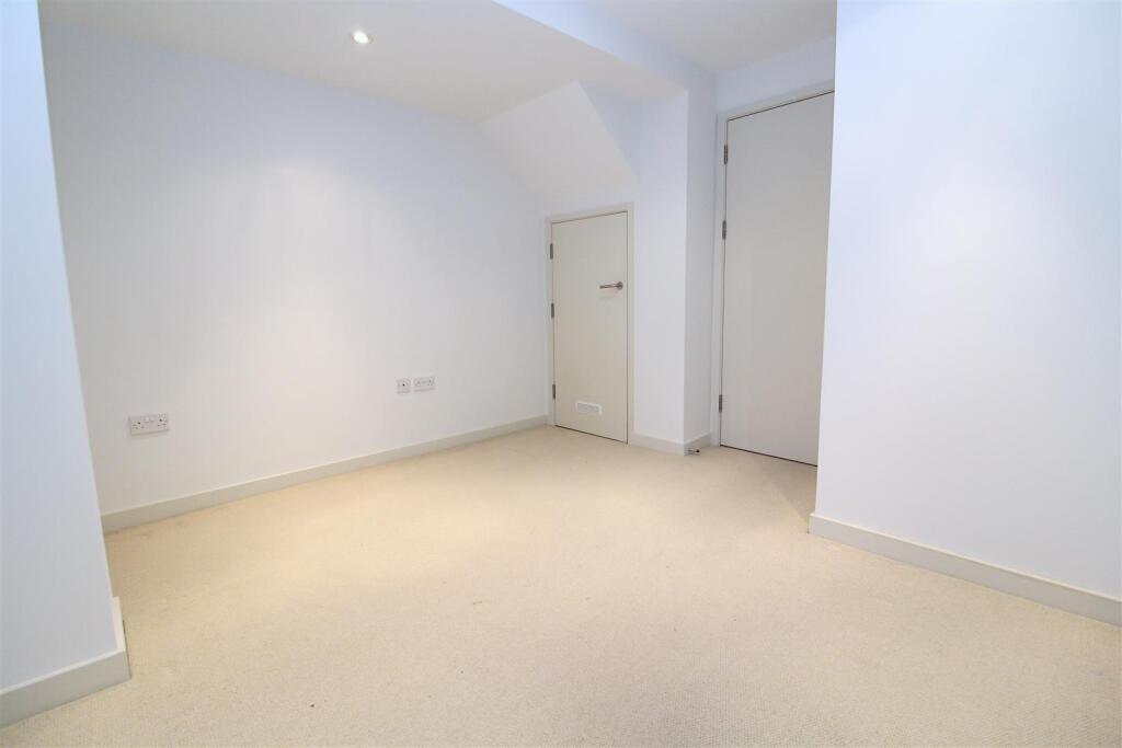 Additional image 8 of Grange Street Mews, Grange Street, St Albans