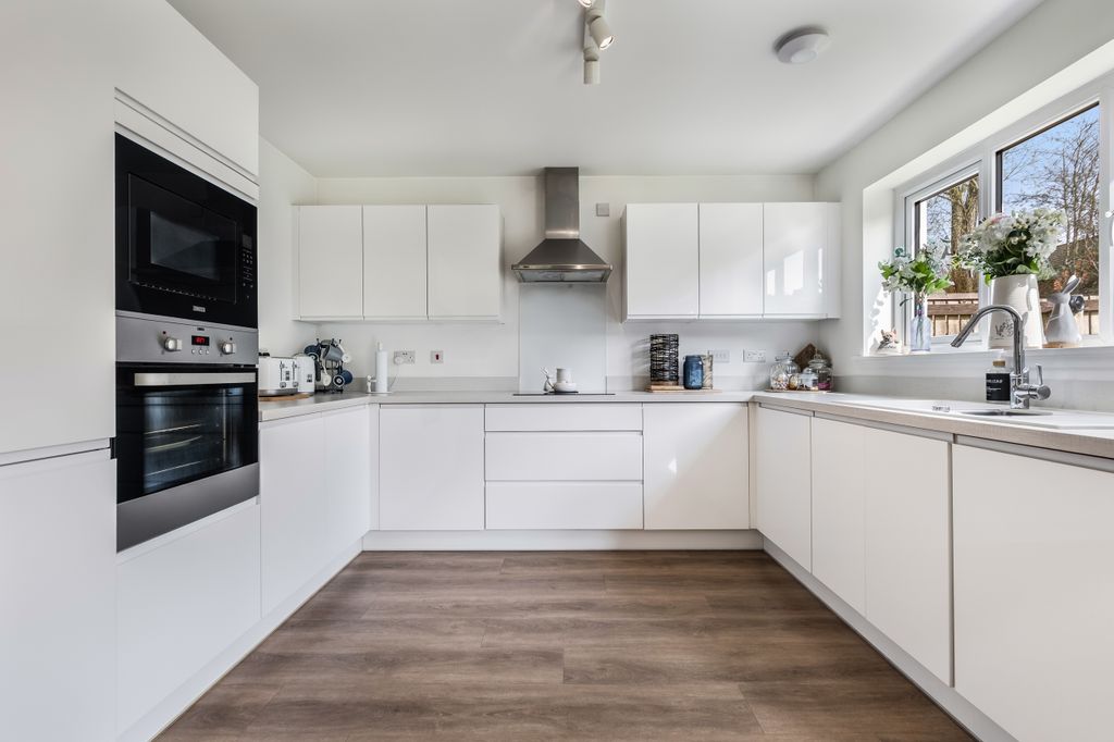 Additional image 10 of 4 bed detached house for saleApollo Crescent, Bellshill ML4