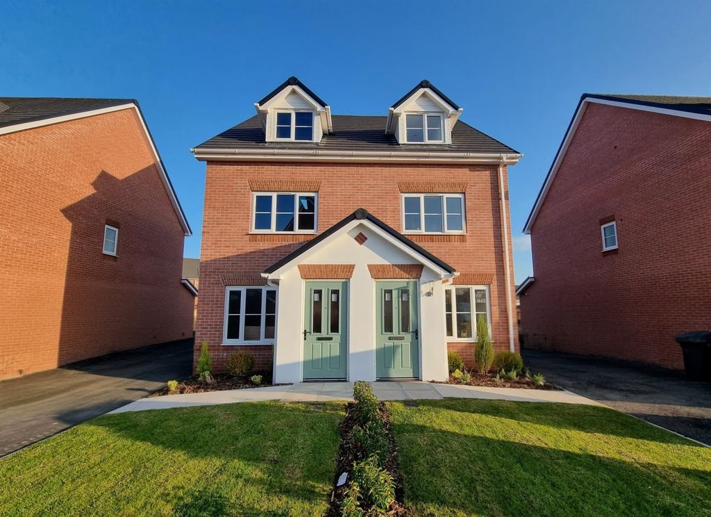 4 bed semi-detached house for saleGosforth Crecent, Barrow In Furness, Cumbria LA13
