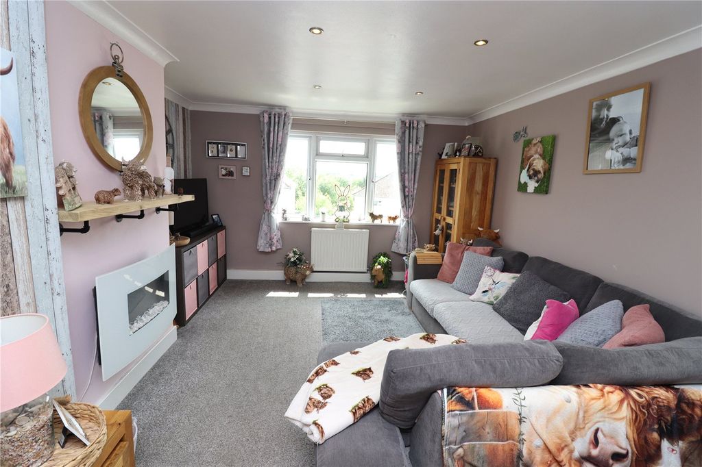 Additional image 6 of 2 bed flat for saleBrewer Road, Barnstaple EX32