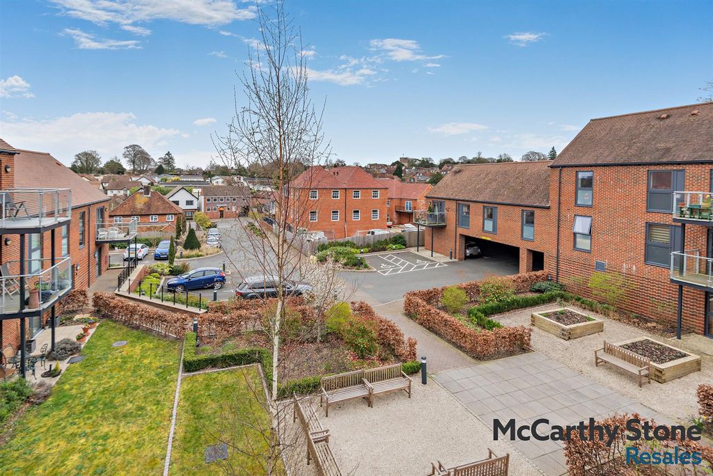 Additional image 23 of 1 bed flat for saleWayfarer Place, The Dean, Alresford SO24