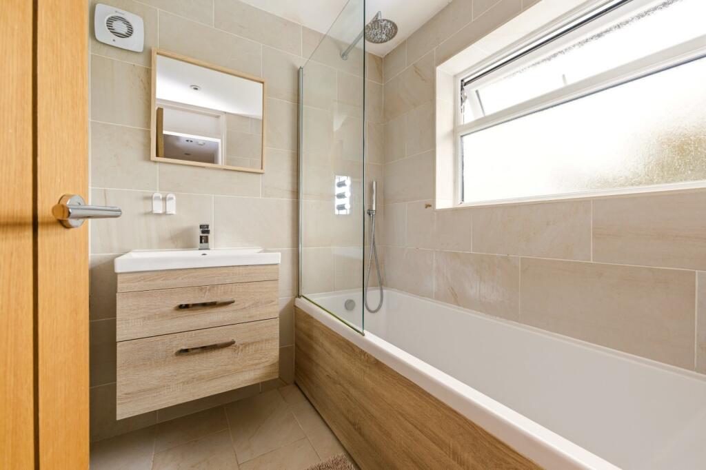 Additional image 12 of Hampden Place, Frogmore, St. Albans, Hertfordshire, AL2