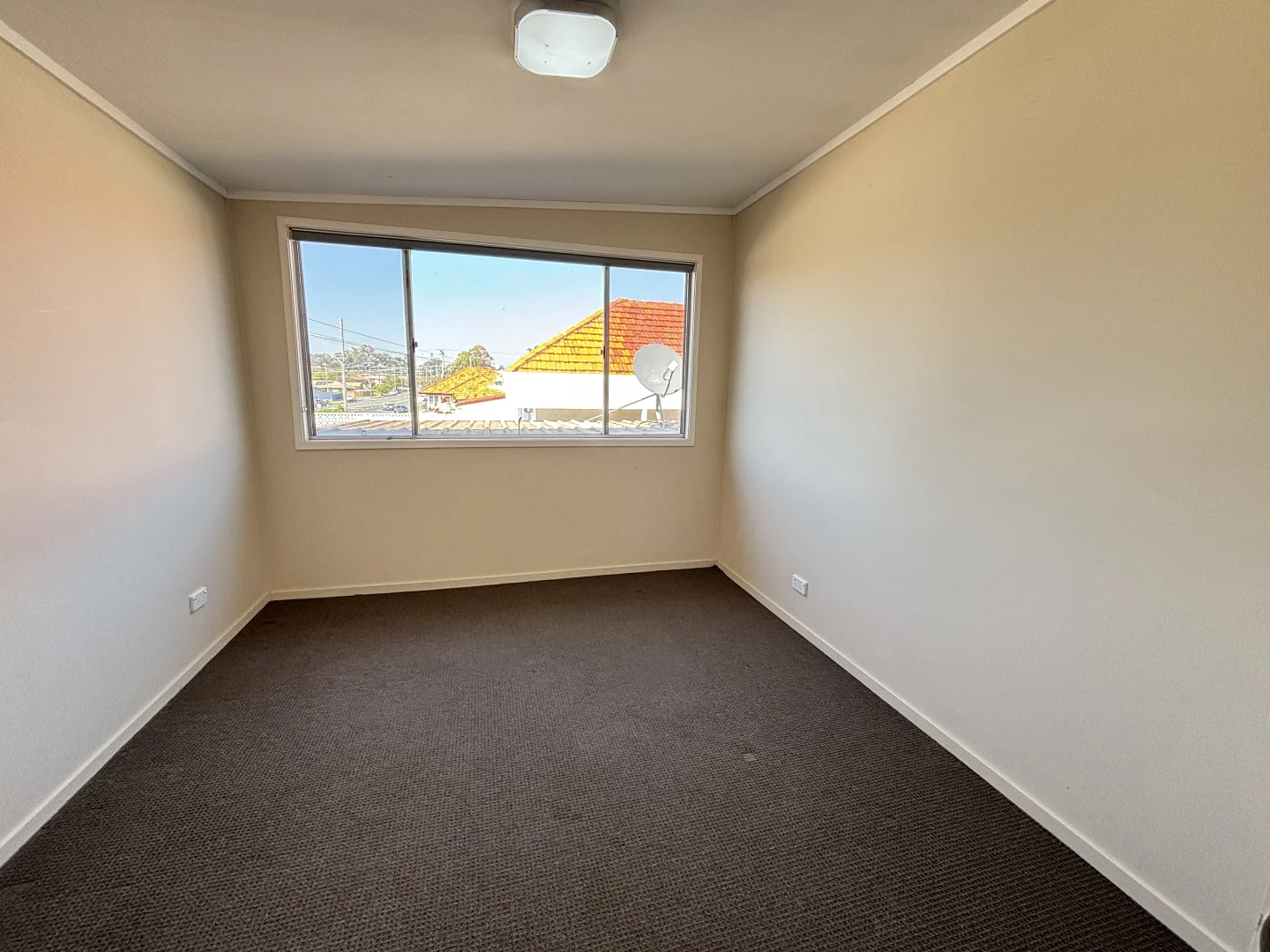Additional image 11 of 521 Oxley Avenue, Redcliffe QLD 4020