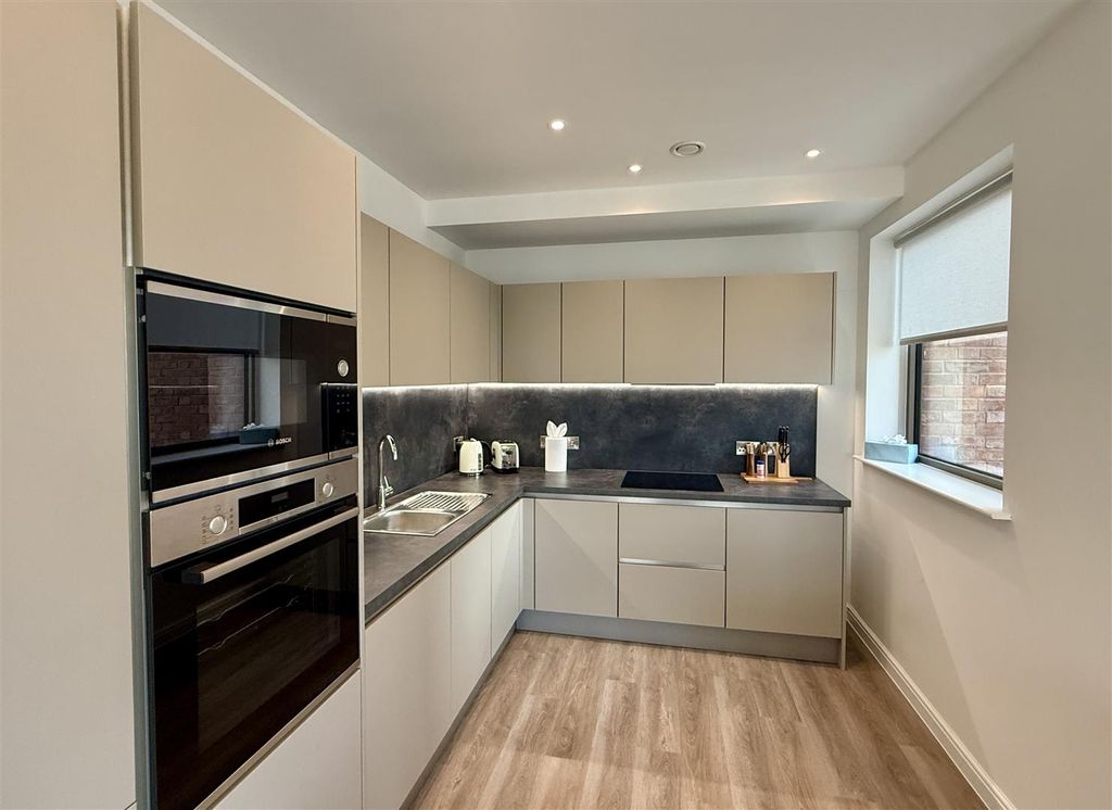 Additional image 3 of 3 bed flat for saleHope Square, Altrincham WA14