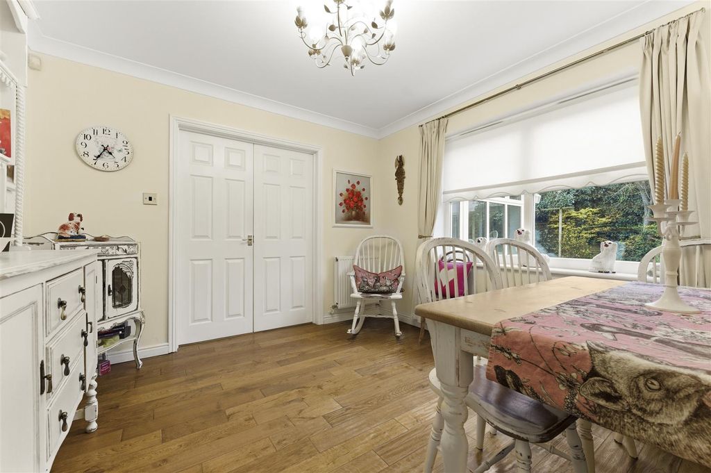 Additional image 7 of 4 bed detached house for saleStarlight View, Westward Rise, Marine Heights, Barry CF62