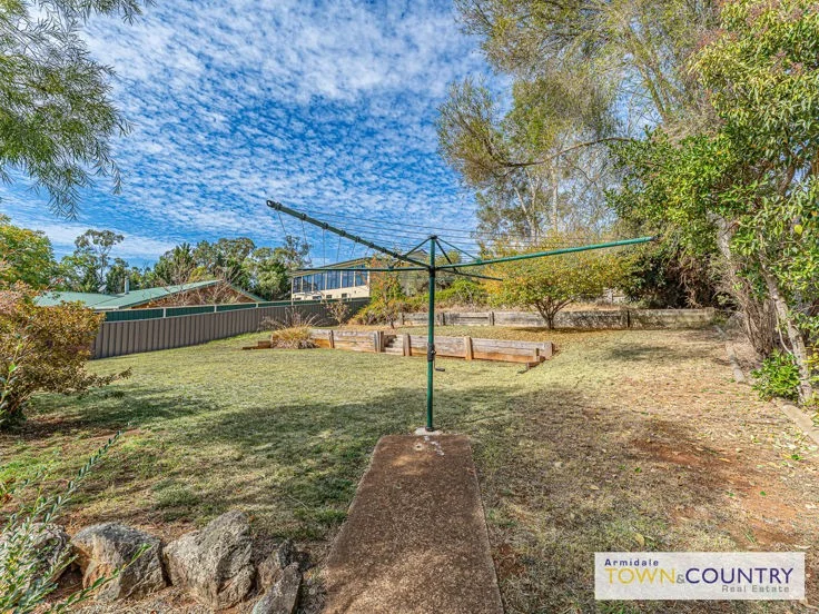 Additional image 10 of 6 Donegal Terrace, Armidale NSW 2350