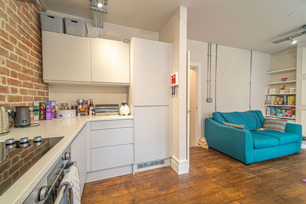 Additional image 5 of 1 bed flat for saleBridge Street, Newport NP20