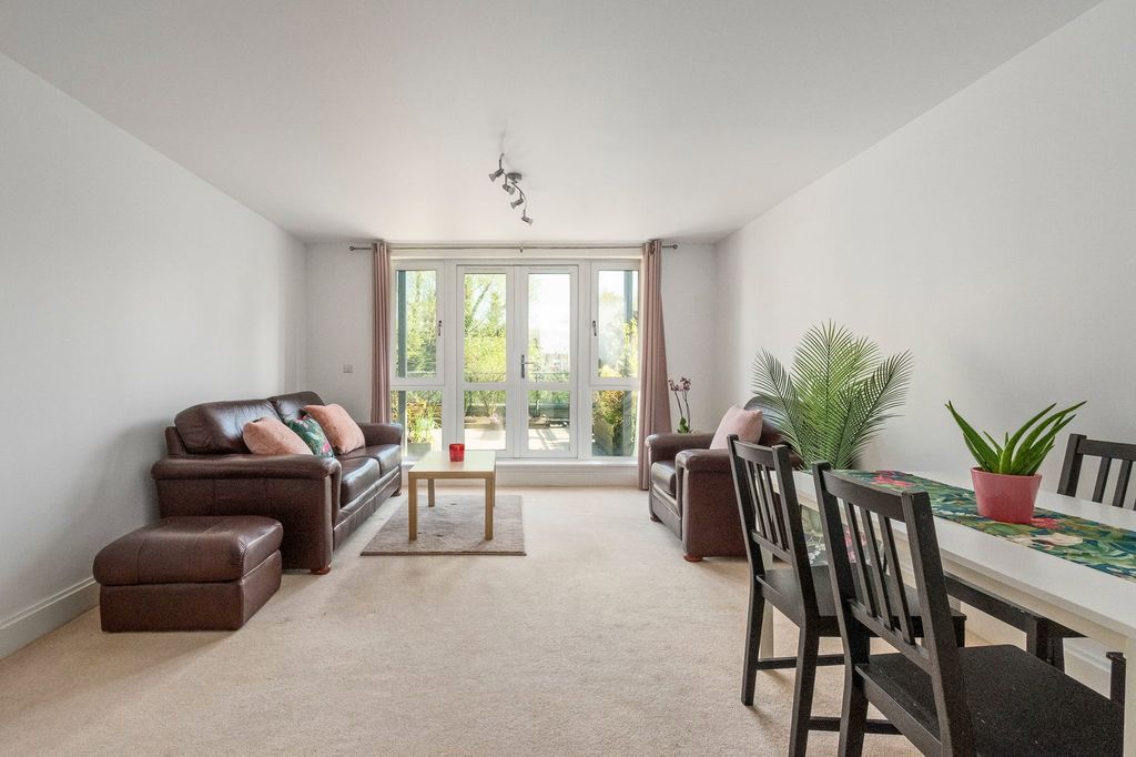 Additional image 3 of 1 bed flat for salePepys Court, Cambridge CB4