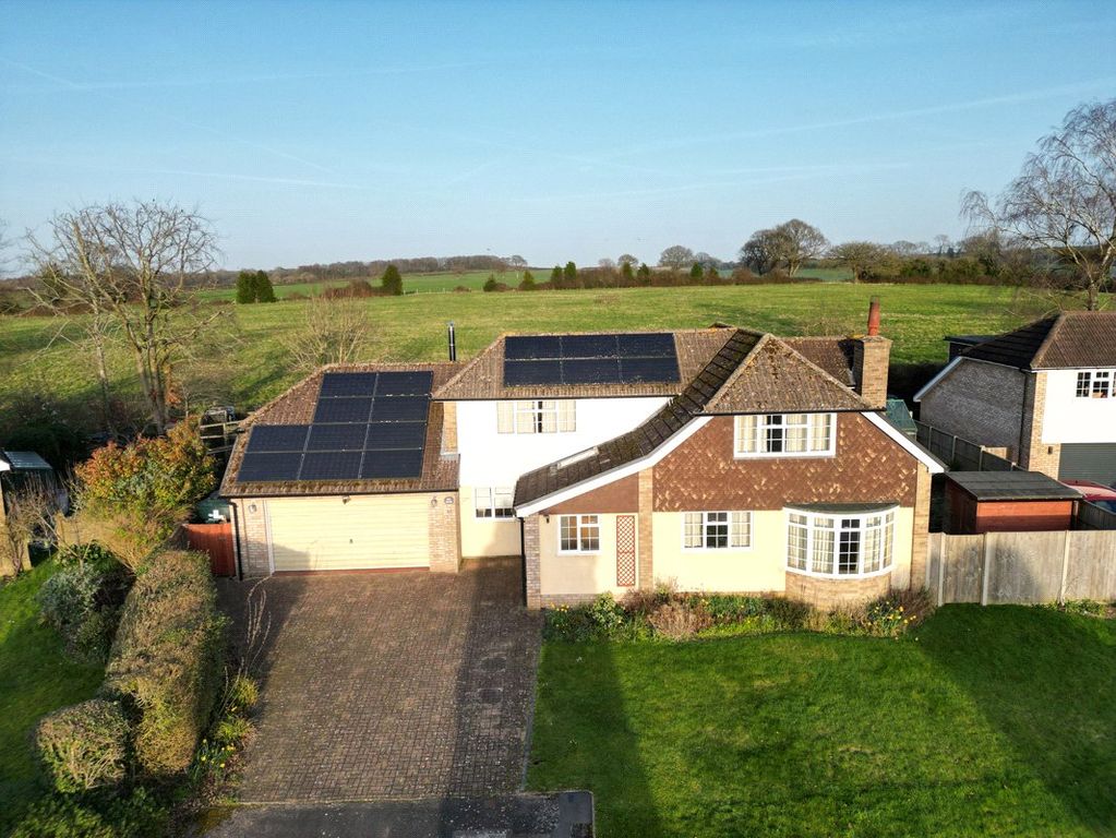 4 bed country house for saleHill House, North Waltham RG25