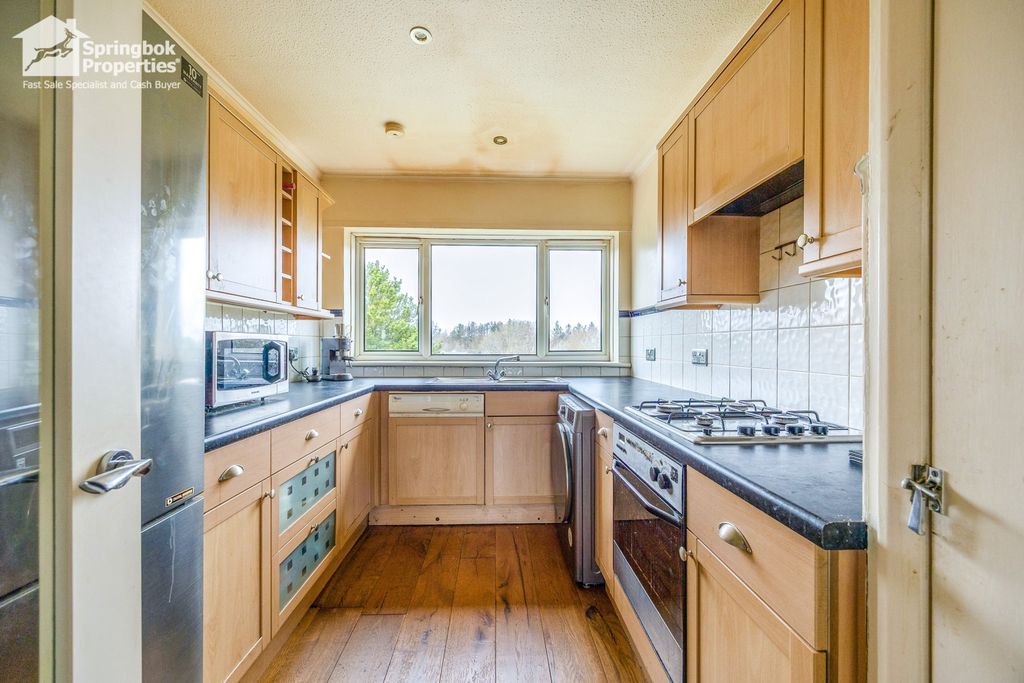 Additional image 5 of 2 bed flat for saleCairns Drive, Balerno, Edinburgh EH14