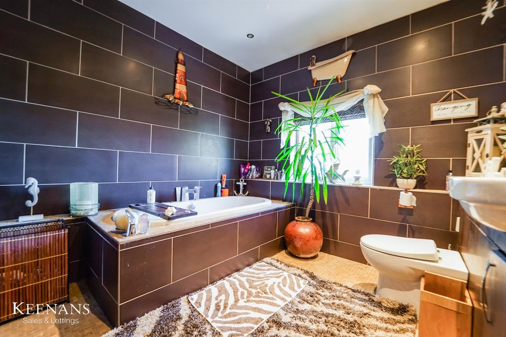 Additional image 29 of 5 bed detached house for saleManchester Road, Barnoldswick BB18