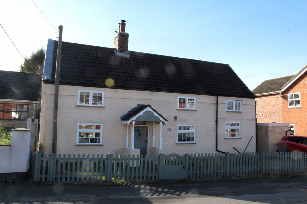 3 bed cottage for saleSouth Street, Barnetby DN38