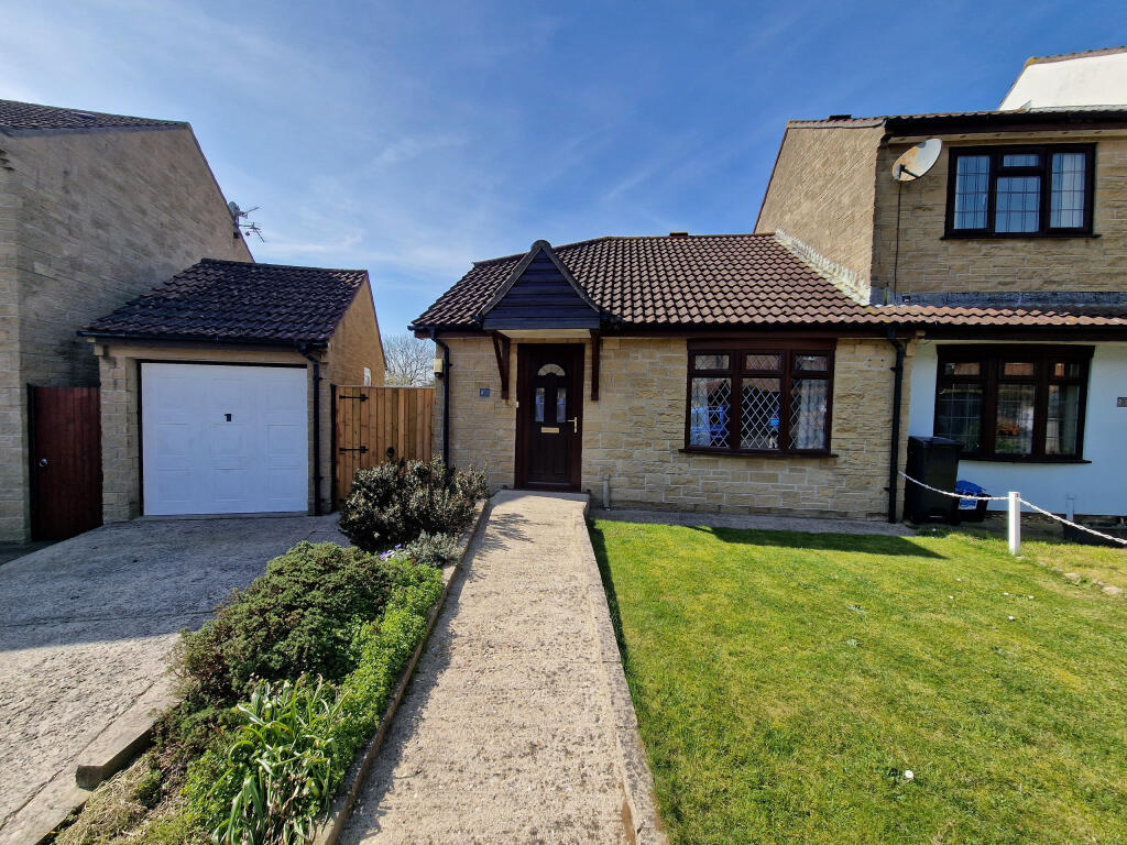 Arlington Close, Yeovil, Somerset, BA21 3TB