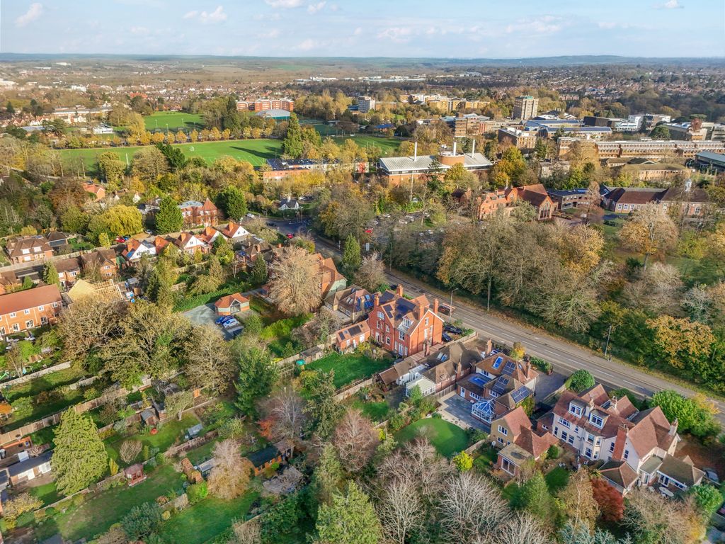 Additional image 39 of 6 bed semi-detached house for saleShinfield Road, Reading, Berkshire RG2