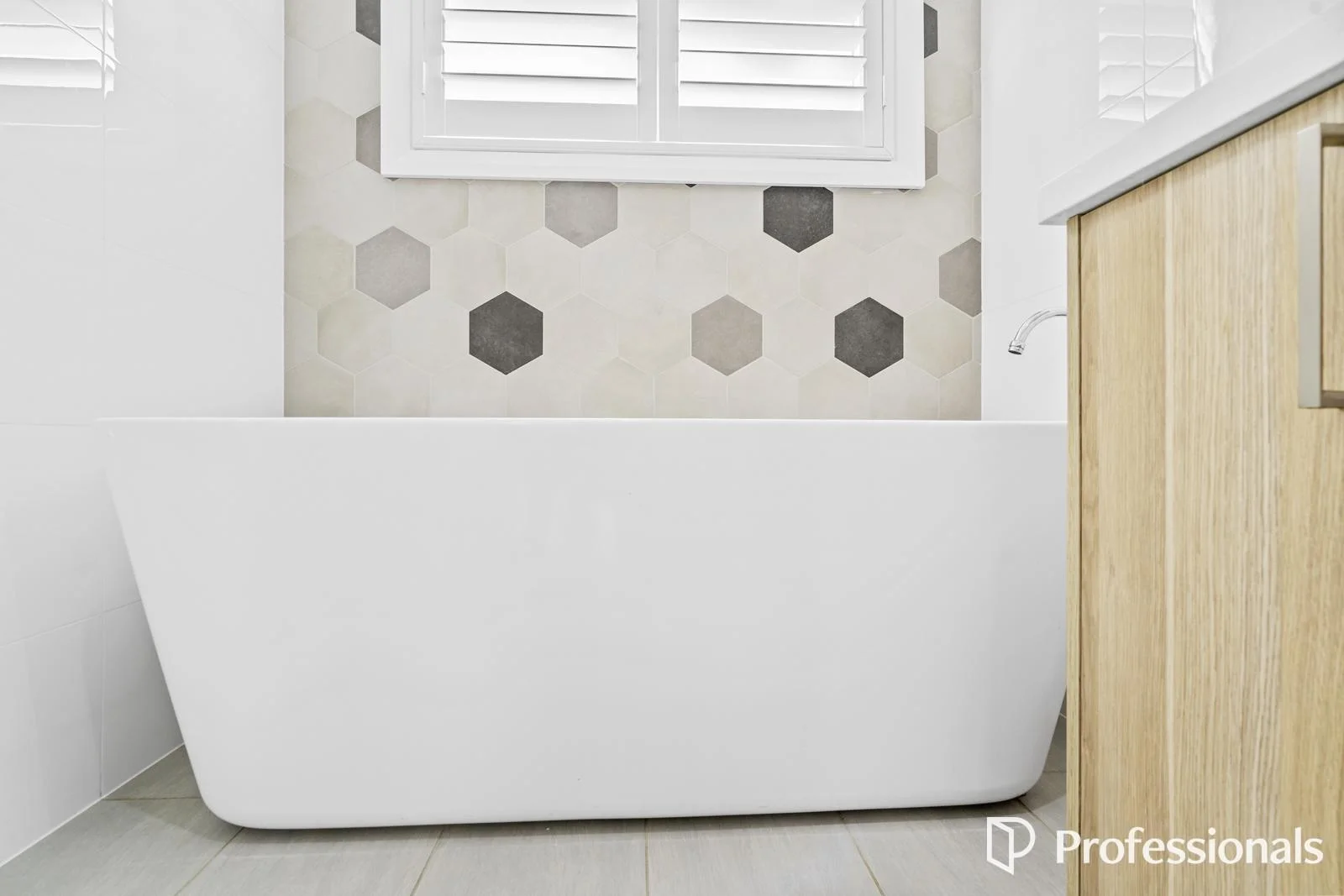 Additional image 18 of 22 Elizabeth Mcrae Avenue, Minto NSW 2566