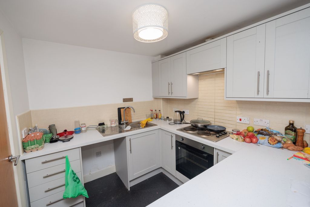 Additional image 10 of 2 bed flat for saleOld Coach Road, Runcorn WA7