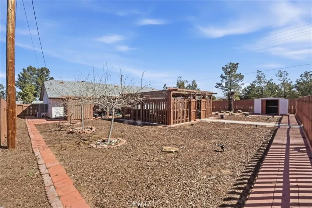 Additional image 36 of 21089 Ottawa Rd, Apple Valley, CA 92308