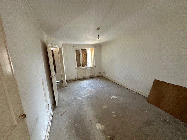 2 bed terraced house for saleSt. Johns Close, Middlesbrough, North Yorkshire TS4 photo 3