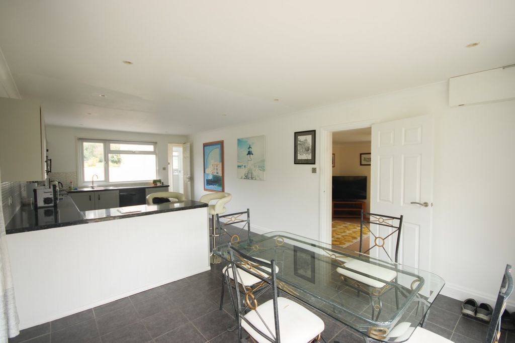 Additional image 5 of 2 bed detached bungalow for saleLe Mont De La Pulente, St Brelade JE3