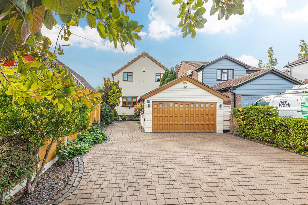 Additional image 2 of 5 bed detached house for saleHigh Road, Benfleet SS7