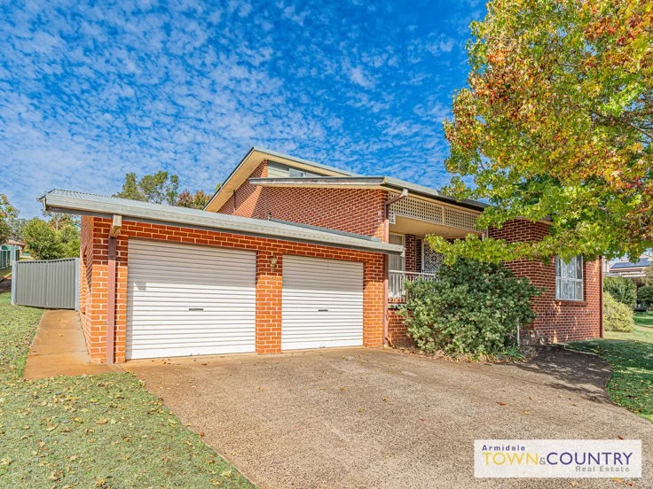6 Donegal Terrace, Armidale NSW 2350