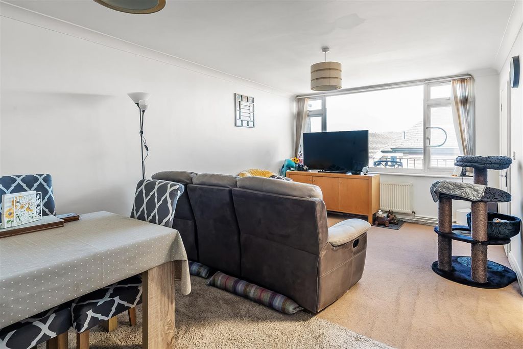 Additional image 6 of 2 bed flat for saleThe Street, Ashtead KT21