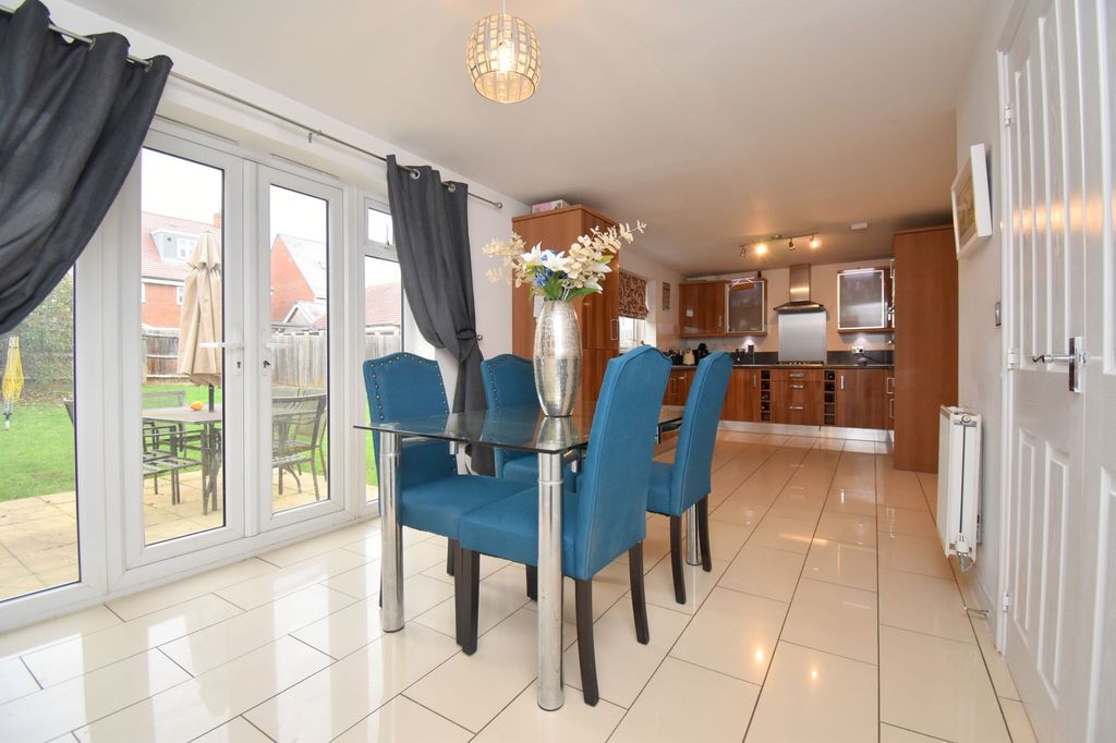 Additional image 8 of 5 bed detached house for saleBose Avenue, Biggleswade SG18
