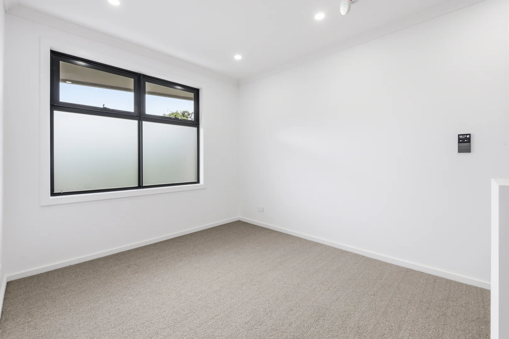 Additional image 7 of 2/1 Ivanhoe Street, Glen Waverley VIC 3150