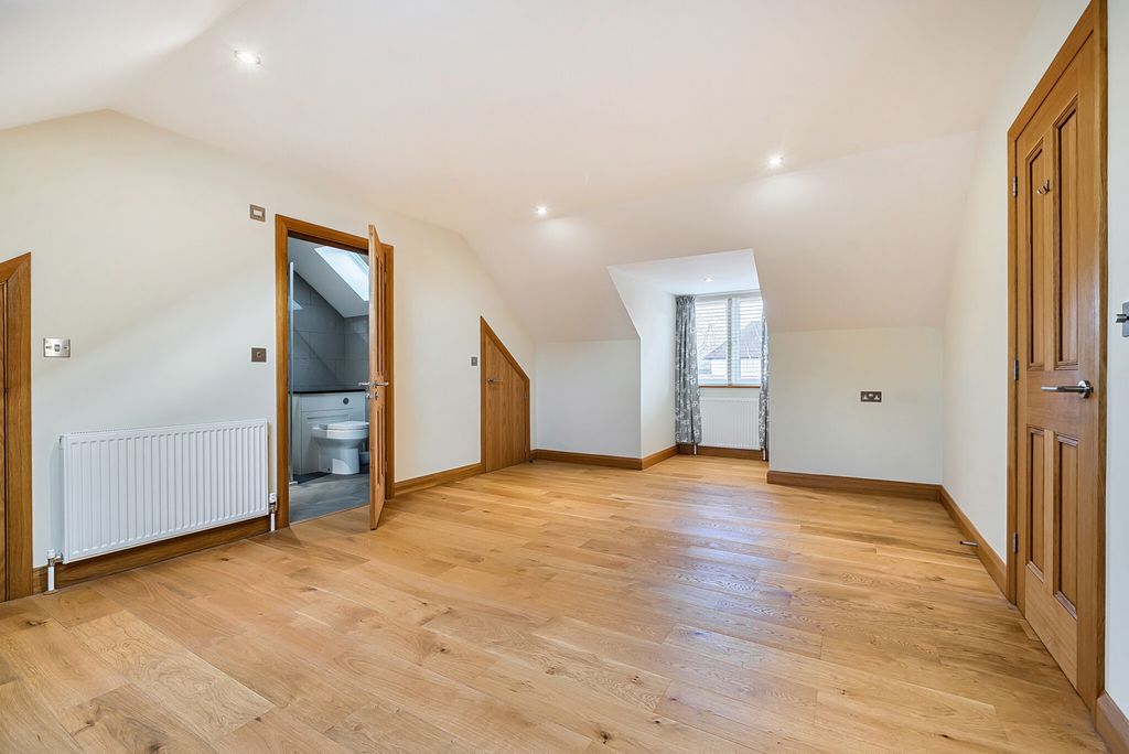 Additional image 32 of 4 bed detached house for saleNorthcourt Avenue, Reading RG2