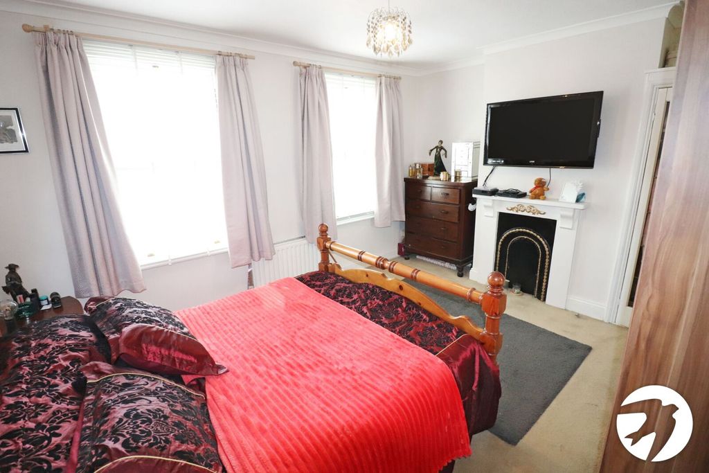 Additional image 6 of 4 bed detached house for saleRaglan Road, Belvedere DA17