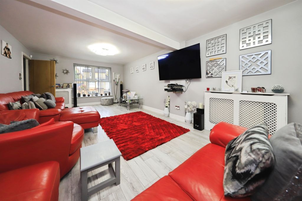 Additional image 5 of 5 bed detached house for saleConstantine Way, Bilston WV14