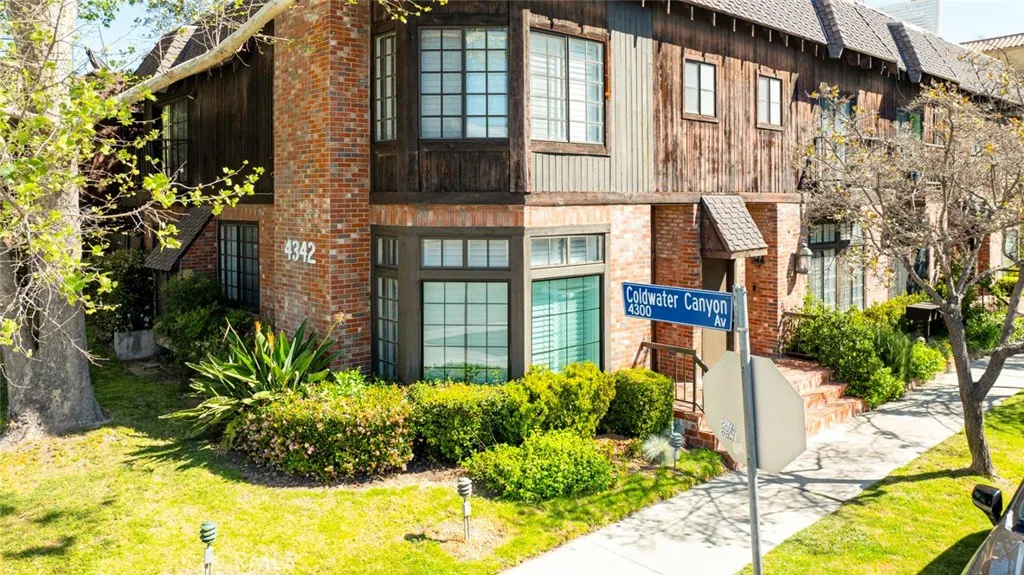 Additional image 111 of 4342 Coldwater Canyon Ave Unit 3, Studio City, CA 91604