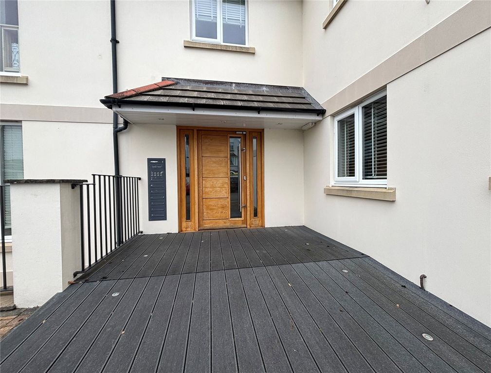 Additional image 13 of 2 bed flat for salePark Avenue, Sticklepath, Barnstaple, Devon EX31
