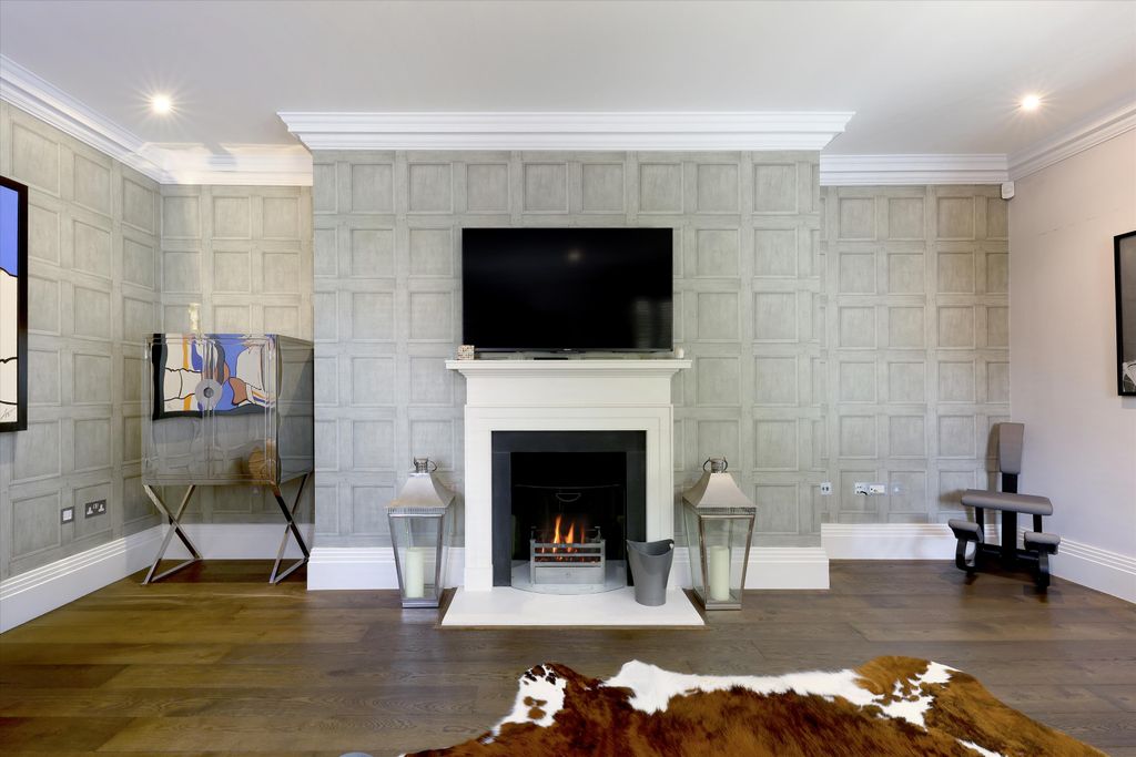 Additional image 13 of 6 bed detached house for saleKeepers Walk, Wentworth, Virginia Water, Surrey GU25