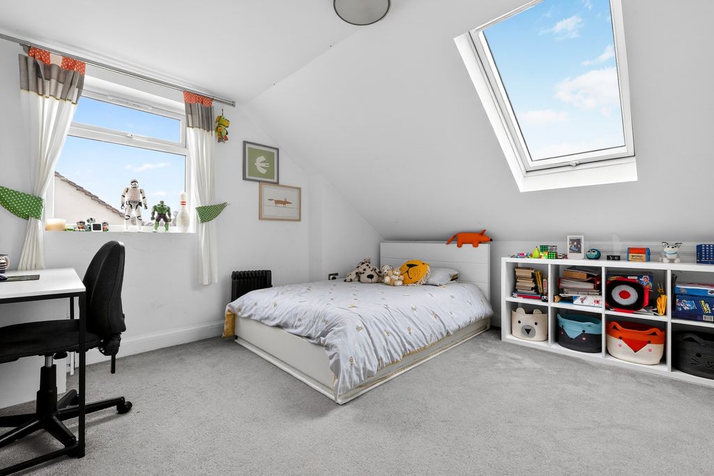 Additional image 14 of 5 bed detached bungalow for saleErith Road, Bexleyheath DA7